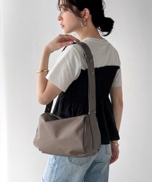 classicalelf（クラシカルエルフ）の「品見え！コーデに合わせて表情が変わる。マルチウェイソフトフェイクレザーショルダーバッグ（ショルダーバッグ）」