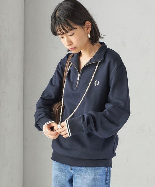 FRED PERRY(フレッドペリー)の「FRED PERRY: M3574 HALF ZIP SHIRT(スウェット・レディース・ベージュ/ネイビー/ワイン・ONE SIZE)」の17枚目の写真