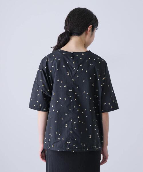 かぐれ（カグレ）の「小花ドロストプルオーバー（シャツ/ブラウス 
