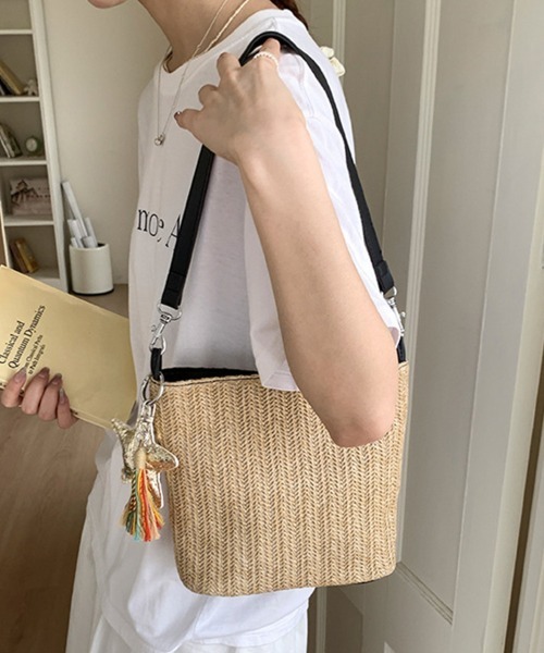 ReRe(リリ)の「マルチストライプショルダーバッグ(ショルダーバッグ・レディース・ベージュ/ピンク/ベージュ系その他/ブルー・FREE)」の11枚目の写真