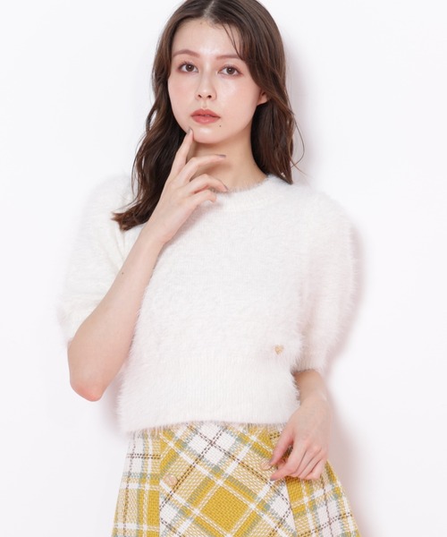 JILL by JILL STUART(ジルバイジルスチュアート)の「◇ハートプレート付きフェザーニット(ニット/セーター・レディース・ピンク/グリーン/ブラウン/ホワイト・FREE)」の2枚目の写真