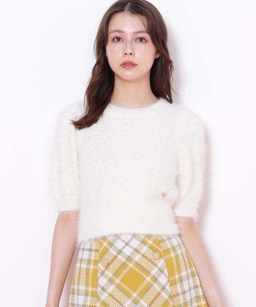 JILL by JILL STUART(ジルバイジルスチュアート)の「◇ハートプレート付きフェザーニット(ニット/セーター・レディース・ピンク/グリーン/ブラウン/ホワイト・FREE)」の6枚目の写真