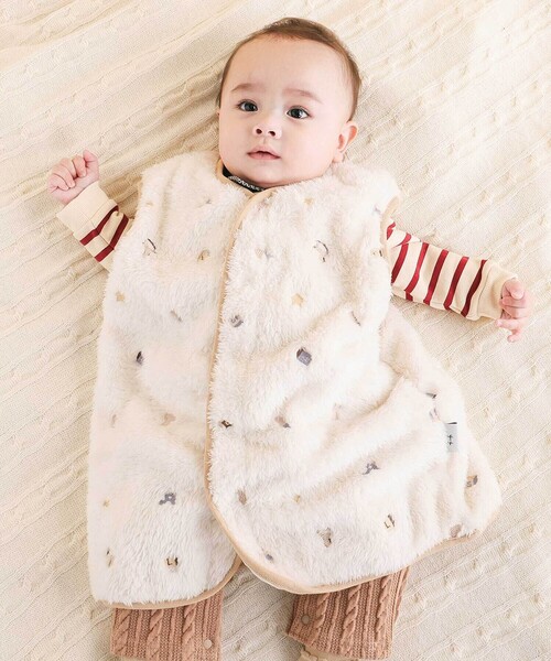 SLAP SLIP BABY(スラップスリップベビー)の「【お揃い】総柄刺しゅうもこもこボアスリーパーベビー(ベビーパジャマ/スリーパー・キッズ・ピンク/オフホワイト・FREE)」の1枚目の写真