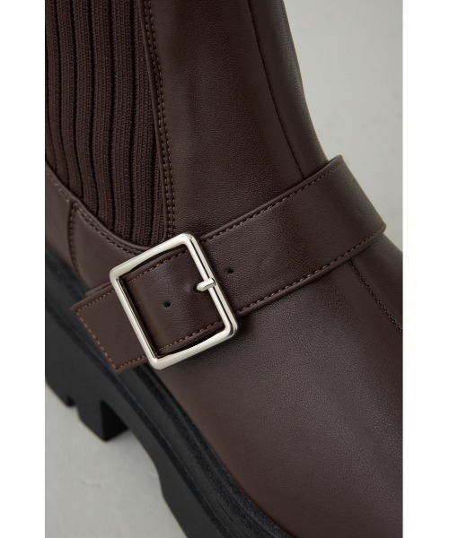 ベルトデザイントラックソールソックスブーツ（ブーツ）｜AZUL BY