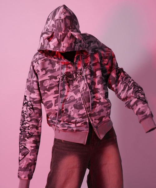 LOVE KILLER(ラブキラー)の「A'GEM/9 × .kom 『LOVE KILLER/ラブ キラー』CAMO LOGO CAT ZIP-UP HOODIE/ カモフラロゴ キャットジップアップパーカー(パーカー・メンズ・グレー・FREE)」の12枚目の写真