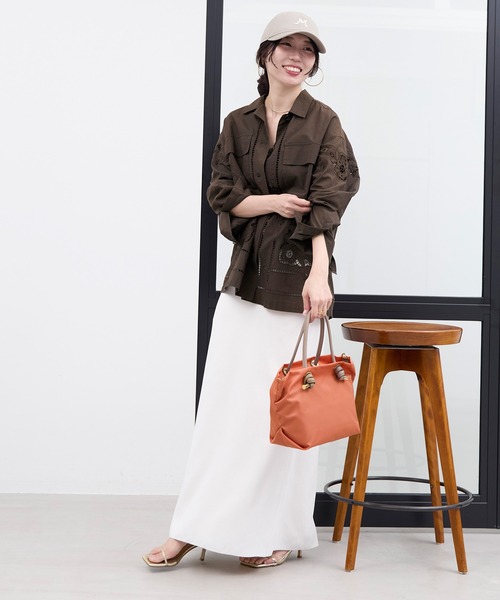 VIOLAd'ORO（ヴィオラドーロ）の「【VIOLAd'ORO】BIANCA-ナイロントートバッグ（トートバッグ・レディース・オレンジ・FREE）」の3枚目の写真