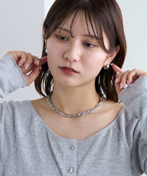 DISCOAT（ディスコート）の「【GOLDY】オーバーラップチェーンネックレス（ネックレス・レディース・シルバー/ゴールド・FREE）」の3枚目の写真