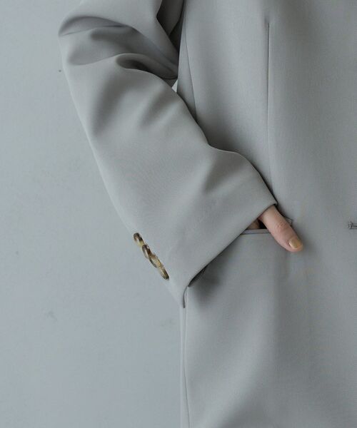 GALLEST（ギャレスト）の「ダブルクロスオーバージャケット（テーラードジャケット・レディース・ブラック/ベージュ・38/34）」の13枚目の写真