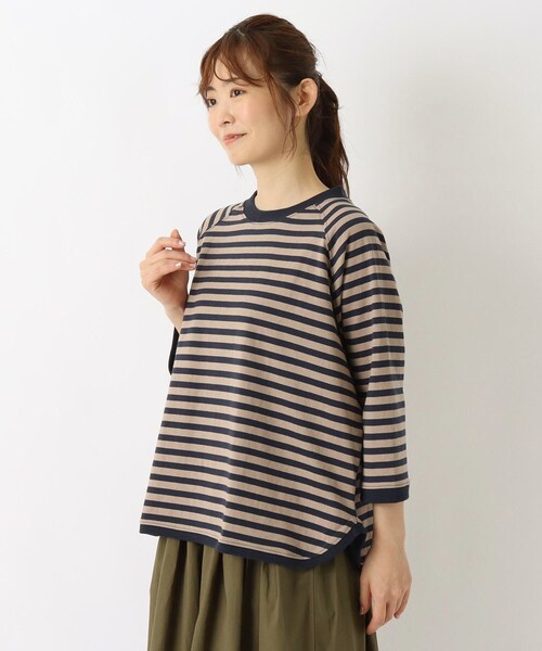 one'sterrace(ワンズテラス)の「ゆったりラグラン 7分袖ボーダープルオーバー(Tシャツ/カットソー・レディース・ブルー系その他7/ブラック系8/ブラウン系8/ネイビー系5・02)」の2枚目の写真