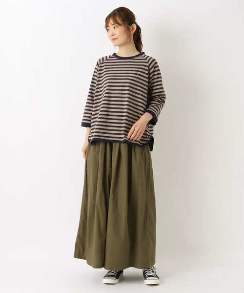 one'sterrace(ワンズテラス)の「ゆったりラグラン 7分袖ボーダープルオーバー(Tシャツ/カットソー・レディース・ブルー系その他7/ブラック系8/ブラウン系8/ネイビー系5・02)」の19枚目の写真