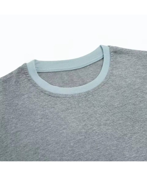 Vini(ヴィニ)の「≪コットン混≫ レイヤード風 ラウンドネック 袖配色 プルオーバー(Tシャツ/カットソー・レディース・グレー×サックスブルー/ブラック×グレー・FREE)」の7枚目の写真