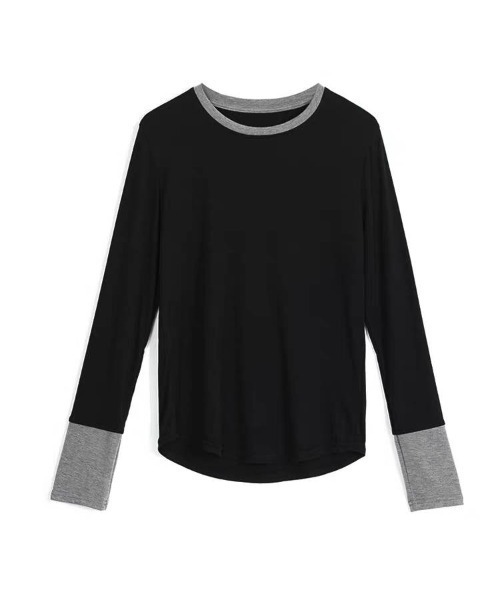 Vini(ヴィニ)の「≪コットン混≫ レイヤード風 ラウンドネック 袖配色 プルオーバー(Tシャツ/カットソー・レディース・グレー×サックスブルー/ブラック×グレー・FREE)」の11枚目の写真