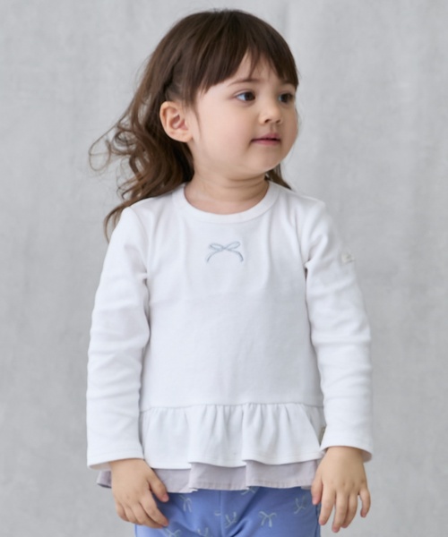 petit main(プティマイン)の「【オーガニック】ペプラム長袖Tシャツ(Tシャツ/カットソー・キッズ・ライトブルー/オフホワイト/ブルー/アイボリー/スモークピンク・110cm/100cm/120cm/90cm/130cm/80cm)」の2枚目の写真