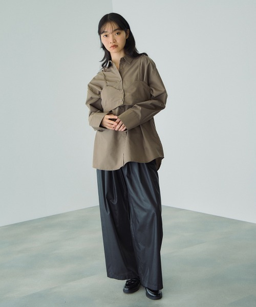 VICKY（ビッキー）の「ブロードビスチェ付きブラウス≪手洗い可能≫（シャツ/ブラウス・レディース・オフホワイト/サックスブルー/ブラウン/ダークグレー・M）」の8枚目の写真