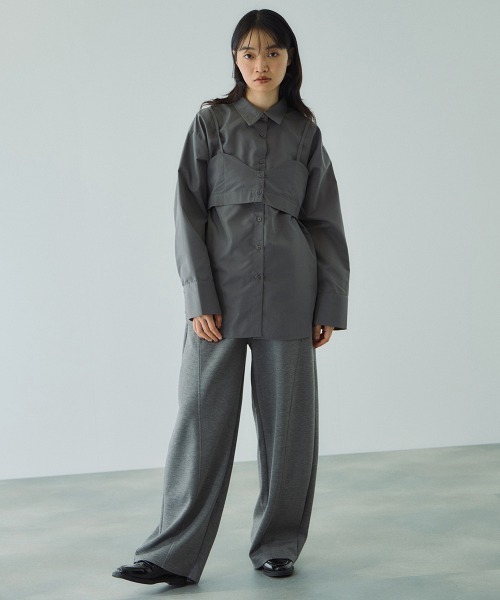 VICKY（ビッキー）の「ブロードビスチェ付きブラウス≪手洗い可能≫（シャツ/ブラウス・レディース・オフホワイト/サックスブルー/ブラウン/ダークグレー・M）」の17枚目の写真