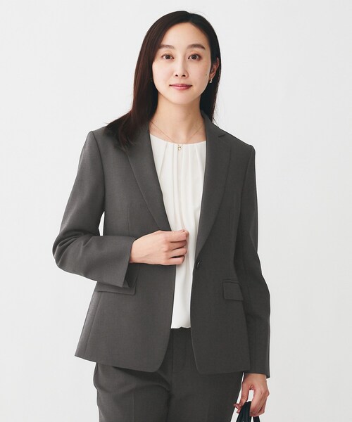 UNTITLED（アンタイトル）の「【洗える/お仕事スーツ】ドライメランジ テーラードジャケット（テーラードジャケット・レディース・チャコールグレー/ベージュ/ネイビー/チャコール/ベージュ系5・00/01/02/03/04/42/44/46/48/50）」の7枚目の写真