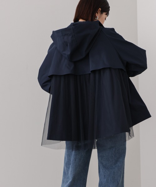 Bou Jeloud(ブージュルード)の「撥水加工バックチュールブルゾン(ブルゾン・レディース・ネイビー/ベージュ・M)」の4枚目の写真