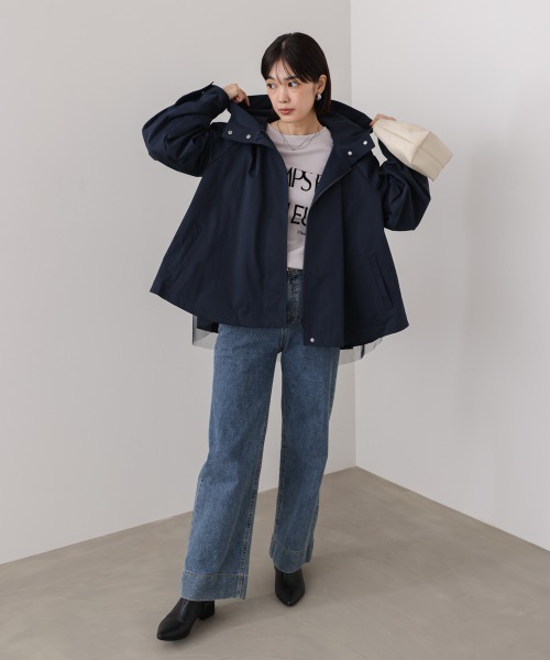 Bou Jeloud(ブージュルード)の「撥水加工バックチュールブルゾン(ブルゾン・レディース・ネイビー/ベージュ・M)」の6枚目の写真