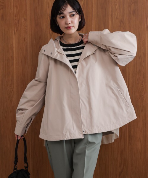 Bou Jeloud(ブージュルード)の「撥水加工バックチュールブルゾン(ブルゾン・レディース・ネイビー/ベージュ・M)」の11枚目の写真