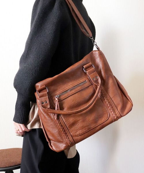 florist（フローリスト）の「【A4収納可・2WAY】アミアゲデザイントートバッグ/ショルダーバッグ/ビジネスバッグ（トートバッグ・レディース・ブラック/モカ/キャメル・FREE）」の3枚目の写真