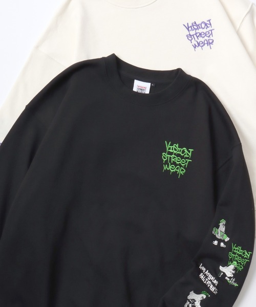 VISION STREET WEAR（ヴィジョンストリートウェア）の「VISION STREET WEAR/ヴィジョンストリートウェア オーバーサイズ 裏毛 ゴースト袖プリント クマバックプリント ロゴ ワンポイント刺繍 スウェット トレーナー/レディース メンズ（スウェット・メンズ・オフホワイト/チャコールグレー/アッシュグレー/ワイン/グレー系その他/ブラック/ホワイト系その他/グレー系その他2/ブラック系その他・LL/M/L）」の4枚目の写真