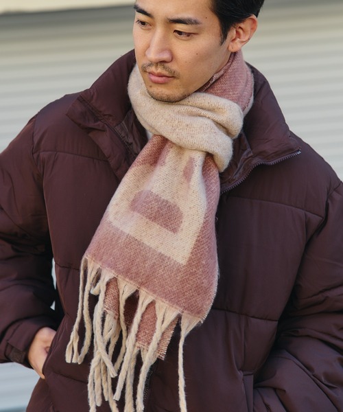 BEAMS HEART(ビームスハート)の「【ユニセックス】B-HEART ロゴ シャギーマフラー(マフラー・メンズ・ブラック/ベージュ・ONE SIZE)」の1枚目の写真