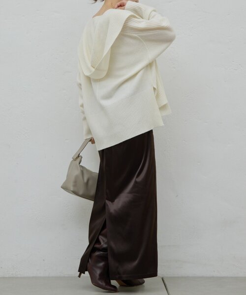 GALLARDAGALANTE（ガリャルダガランテ）の「【脱マンネリニット】【MANAKAコラボ】フードセットニット（ニット/セーター・レディース・チャコールグレー/イエロー/オフホワイト/ブラック/ブルー/ベージュ・FREE）」の18枚目の写真