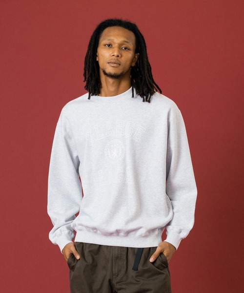 XLARGE（エクストララージ）の「COLLEGE LOGO CREWNECK SWEATSHIRT（スウェット・メンズ・ブラック/ベージュ/アッシュ・S/M/L/XL）」の2枚目の写真