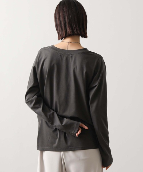 Gready Brilliant（グレディブリリアン）の「重ね箔ロゴT（Tシャツ/カットソー・レディース・チャコールグレー/オフホワイト・38）」の5枚目の写真