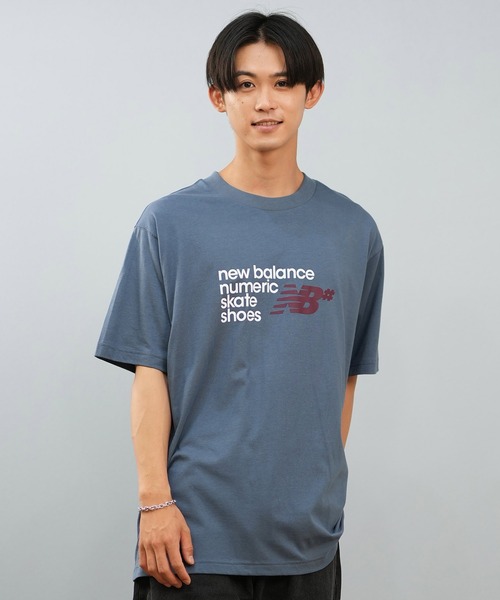 NEW BALANCE(ニューバランス)の「new balance/ニューバランス 半袖 Tシャツ ヌメリック ストックドロゴ グラフィック Numeric Stacked Graphic T-Shirt MT53705(Tシャツ/カットソー・メンズ・ホワイト/インディゴブルー/ブラック/ブラウン/ブラック系その他・L/M/2XL/XL)」の21枚目の写真
