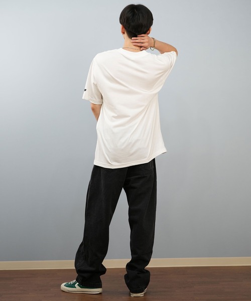 NEW BALANCE(ニューバランス)の「new balance/ニューバランス 半袖 Tシャツ ヌメリック ストックドロゴ グラフィック Numeric Stacked Graphic T-Shirt MT53705(Tシャツ/カットソー・メンズ・ホワイト/インディゴブルー/ブラック/ブラウン/ブラック系その他・L/M/2XL/XL)」の11枚目の写真