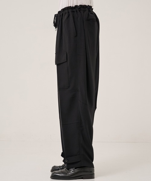 RAINMAKER（レインメーカー）の「【RAINMAKER/レインメーカー】別注 MERANGE TWILL MILITARY DOUGI PANTS（スラックス・メンズ・ブラック・FREE）」の6枚目の写真