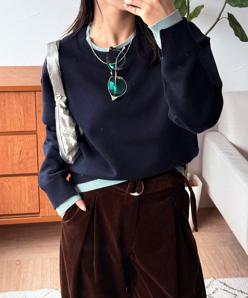 MUHET(ミュエータ)の「layered-look knit pullover / スウェットライクレイヤード風ニット(ニット/セーター・レディース・レッド/ブラウン/ネイビー・FREE)」の1枚目の写真