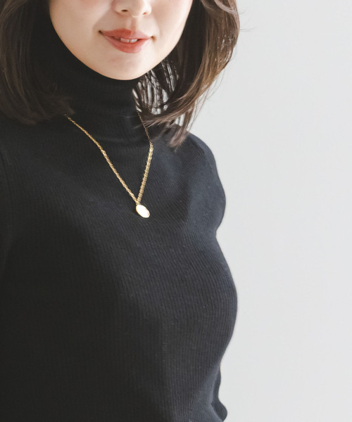 Noble（ノーブル）の「《追加》リブタートルネックニット（ニット/セーター・レディース・ベージュ/ホワイト/レッド/ブラック・FREE）」の6枚目の写真