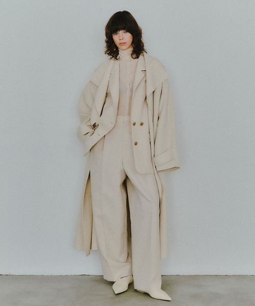 ETRE TOKYO(エトレトウキョウ)の「SANTEシルクカシミヤハイネックニットプルオーバー(ニット/セーター・レディース・ブラウン/ブルー/アイボリー・FREE)」の16枚目の写真