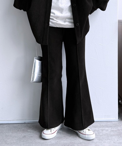 reca（レカ）の「コーデュロイ裏フリースフレアパンツ（その他パンツ・レディース・アイボリー/ブラック/ブラウン/モカ・M）」の12枚目の写真