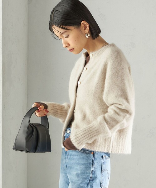 SHIPS(シップス)の「〈手洗い可能〉フォックス クルーネック ニット カーディガン(カーディガン/ボレロ・レディース・ネイビー/グリーン/ライトグリーン/オフホワイト/ブラック・ONE SIZE)」の16枚目の写真