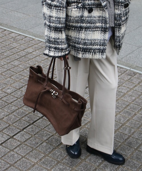 Scrap Book（スクラップブック）の「【MARGESHERWOOD】GRANDMA BAG LARGE_hush nubuck（ショルダーバッグ・レディース・ブラウン・FREE）」の6枚目の写真