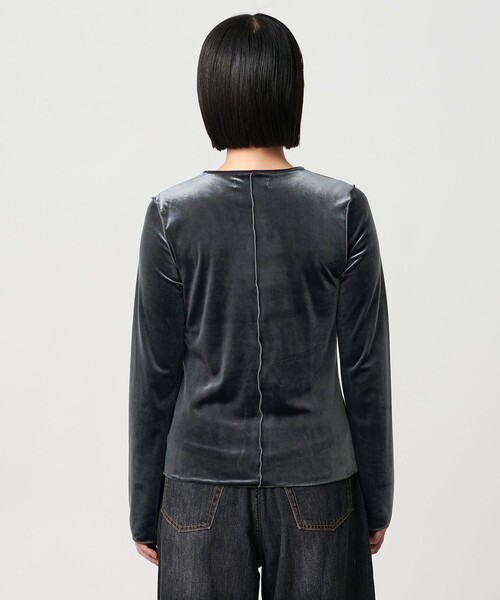 A DAY IN THE LIFE UNITED ARROWS(アデイインザライフユナイテッドアローズ)の「ベロア ロングスリーブカットソー <A DAY IN THE LIFE>(Tシャツ/カットソー・レディース・モカ/ネイビー/ダークグレー・FREE)」の9枚目の写真