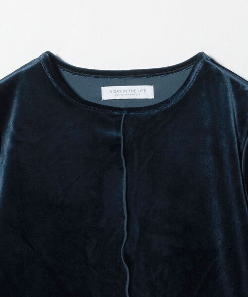 A DAY IN THE LIFE UNITED ARROWS(アデイインザライフユナイテッドアローズ)の「ベロア ロングスリーブカットソー <A DAY IN THE LIFE>(Tシャツ/カットソー・レディース・モカ/ネイビー/ダークグレー・FREE)」の11枚目の写真