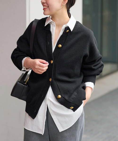 FRAMeWORK（フレームワーク）の「≪WEB限定追加≫メタルボタン2WAYカーディガン（カーディガン/ボレロ・レディース・ブラック/グレー・FREE）」の14枚目の写真