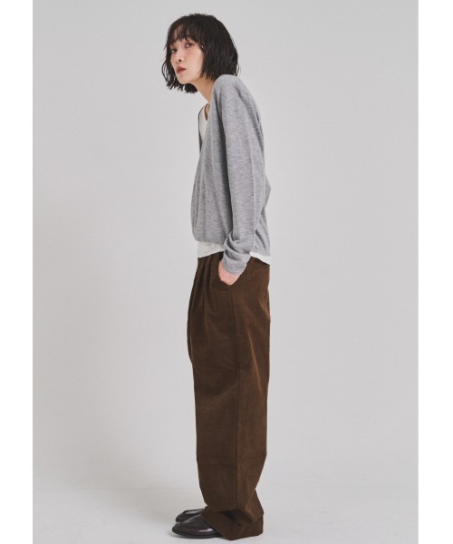 FMiBL（ファミル）の「コーデュロイワイドパンツ（その他パンツ・レディース・ブラウン/オフホワイト/ブラック・SMALL/MEDIUM）」の18枚目の写真
