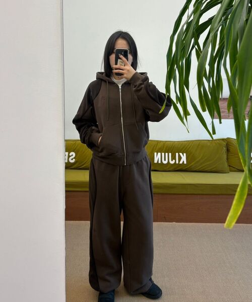 Kijun(キジュン)の「Flow Zip-Up Hoodie Brown(パーカー・レディース・その他・MEDIUM/SMALL)」の5枚目の写真