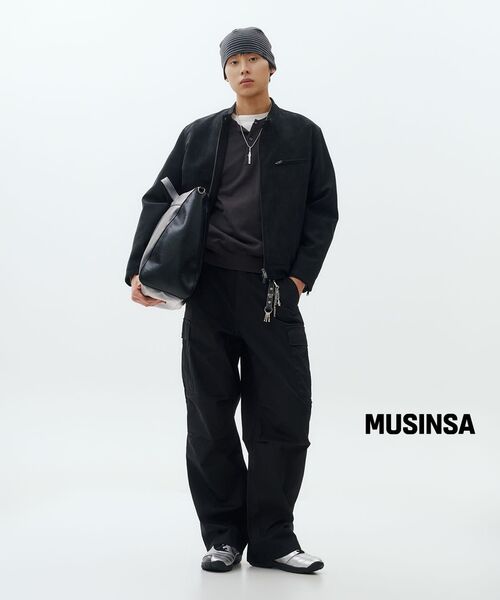 MUSINSA STANDARD（ムシンサスタンダード）の「クリンクルシンセティックレザー ホライゾンビッグトートバッグ [ブラック]（ボストンバッグ・レディース・その他・FREE）」の14枚目の写真