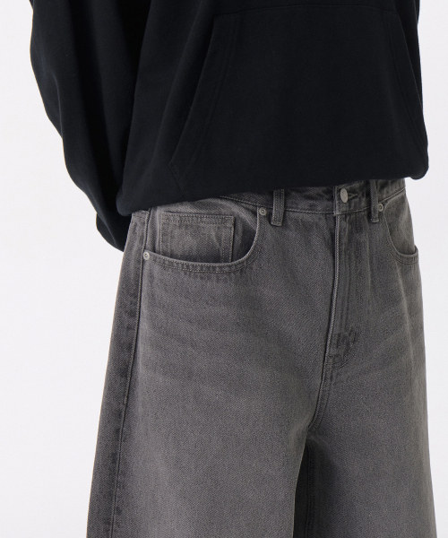 MUSINSA STANDARD（ムシンサスタンダード）の「エクストラワイドデニムパンツ[グレー]（デニムパンツ・メンズ・その他・31/33/26/27/28/29/38/42/36/34/32/30）」の4枚目の写真