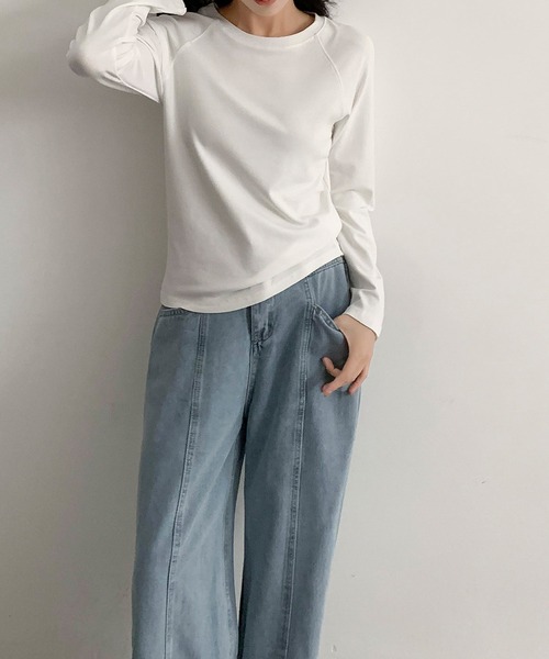 LOWO(ロワ)の「カシミヤ混コットンロンT|しっとり柔らか・ストレスフリーの大人Tシャツ カットソー 長袖 きれいめ レディース インナー(Tシャツ/カットソー・レディース・ブラック/グレー/ホワイト・M/L)」の4枚目の写真