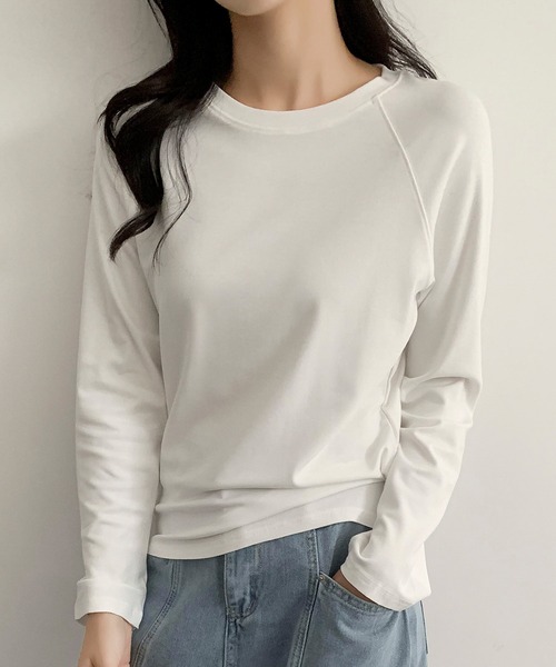 LOWO(ロワ)の「カシミヤ混コットンロンT|しっとり柔らか・ストレスフリーの大人Tシャツ カットソー 長袖 きれいめ レディース インナー(Tシャツ/カットソー・レディース・ブラック/グレー/ホワイト・M/L)」の6枚目の写真