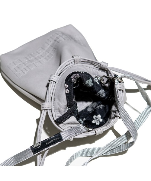 yorozu（ヨロズ）の「yorozu CTS KINCHAKU ARCHIVE EDITION (111YZ110)（ハンドバッグ・メンズ・グレー系その他/ブラック・FREE）」の15枚目の写真