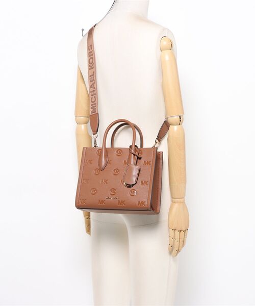 MICHAEL KORS(マイケルコース)の「MIRELLA SM SHOPPER TZ XBODY クロスボディ(ショルダーバッグ・レディース・ブラウン系・FREE)」の5枚目の写真