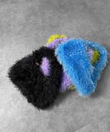 jiasecond.（ジアセカンド）の「【jiasecond.】シャギーハンドバッグ / バッグ 鞄 BAG シャギー ふわふわ フェザーニット ハンドバッグ ブラック ブルー ライトパープル ライトグリーン 薄紫 黄緑 ZOZOTOWN限定（ハンドバッグ）」